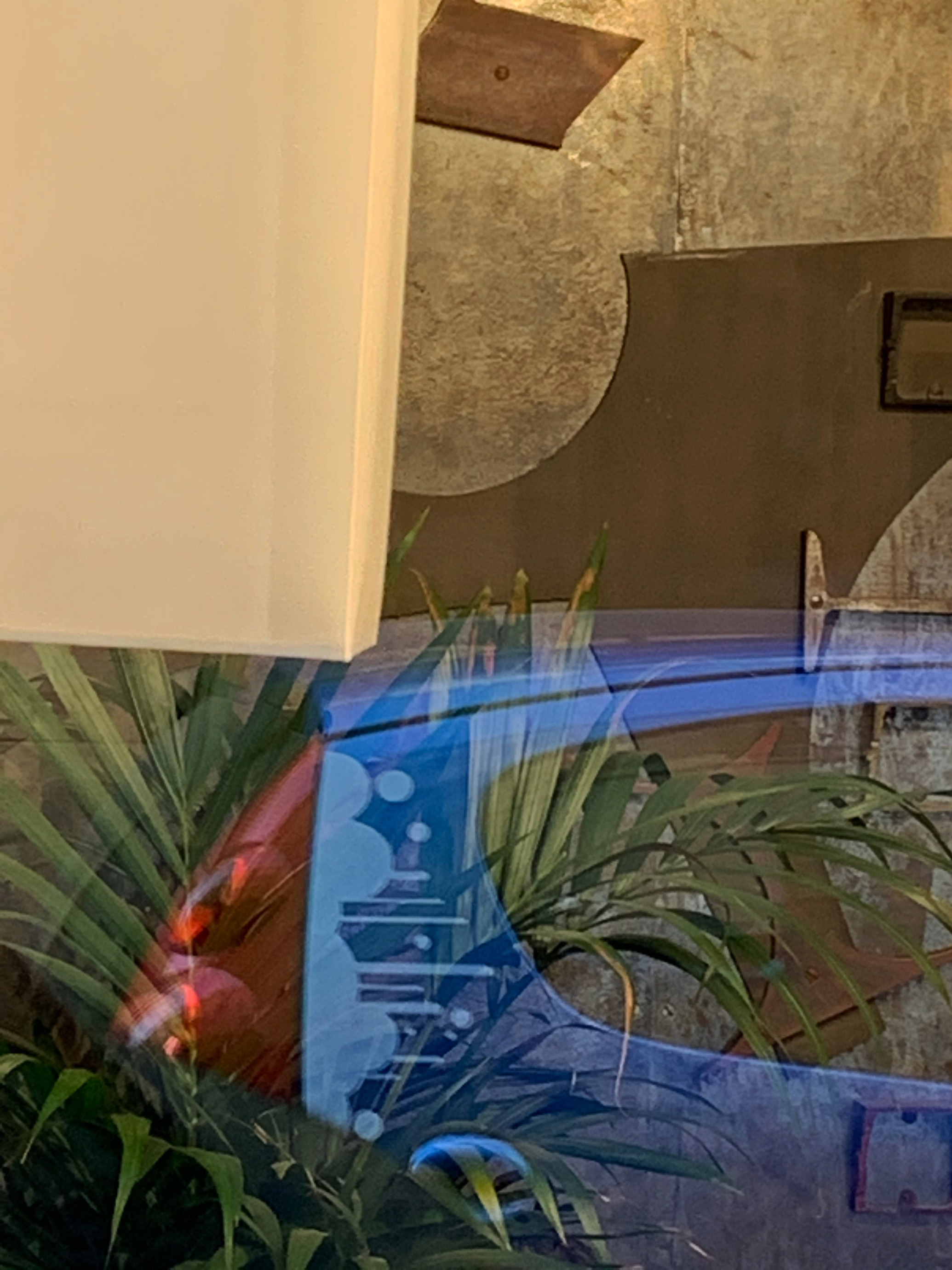 "Reflets voitures" © Bernard Peltier - 2025. Tout droit de reproduction interdit sans l'autorisation de l'artiste.