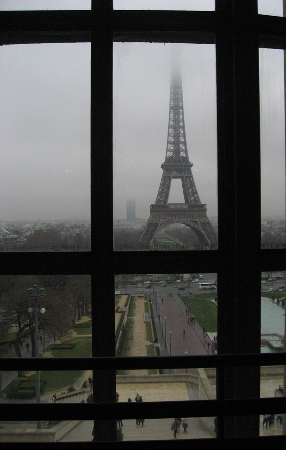 "Tour Eiffel" © Bernard Peltier - 2025. Tout droit de reproduction interdit sans l'autorisation de l'artiste.